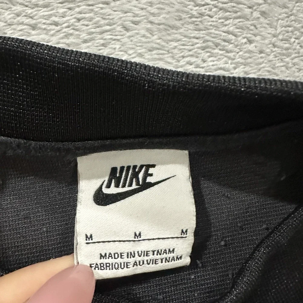 Nike excellent piling